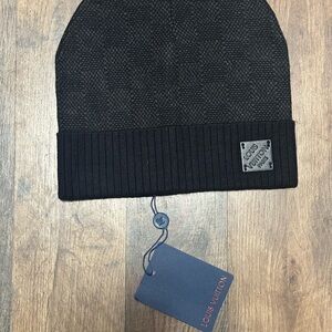 Black Wool Beanie